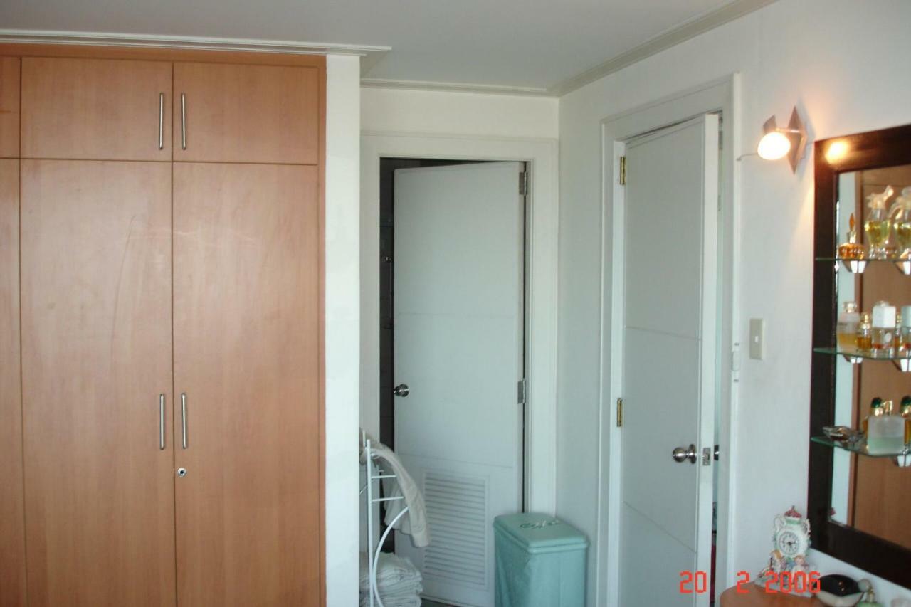 67 Sqm. Condo Unit In Robinson Place Residences 마닐라 외부 사진