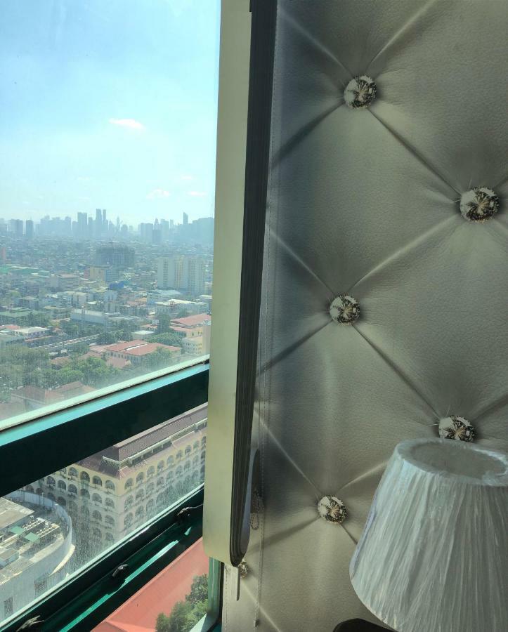 67 Sqm. Condo Unit In Robinson Place Residences 마닐라 외부 사진